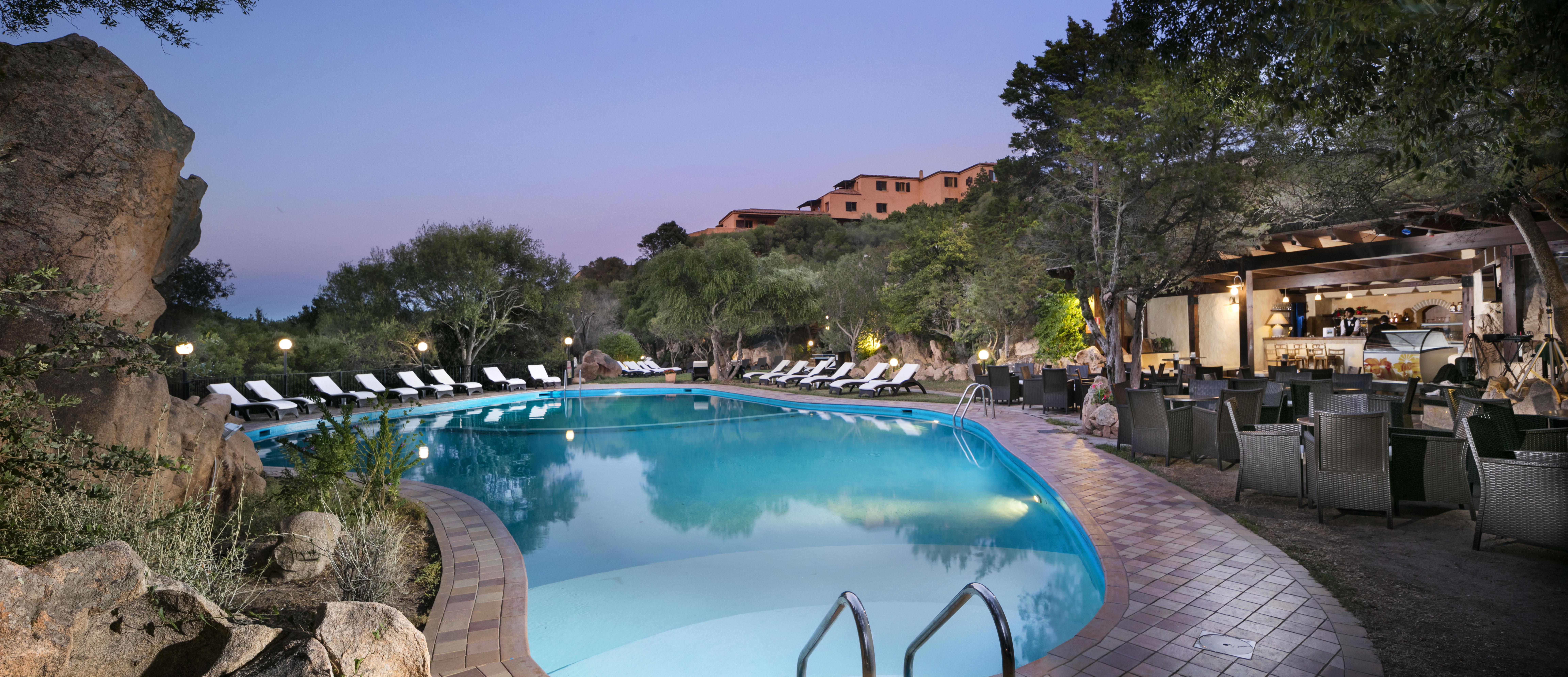 Hotel Rocce Sarde San Pantaleo Esterno foto