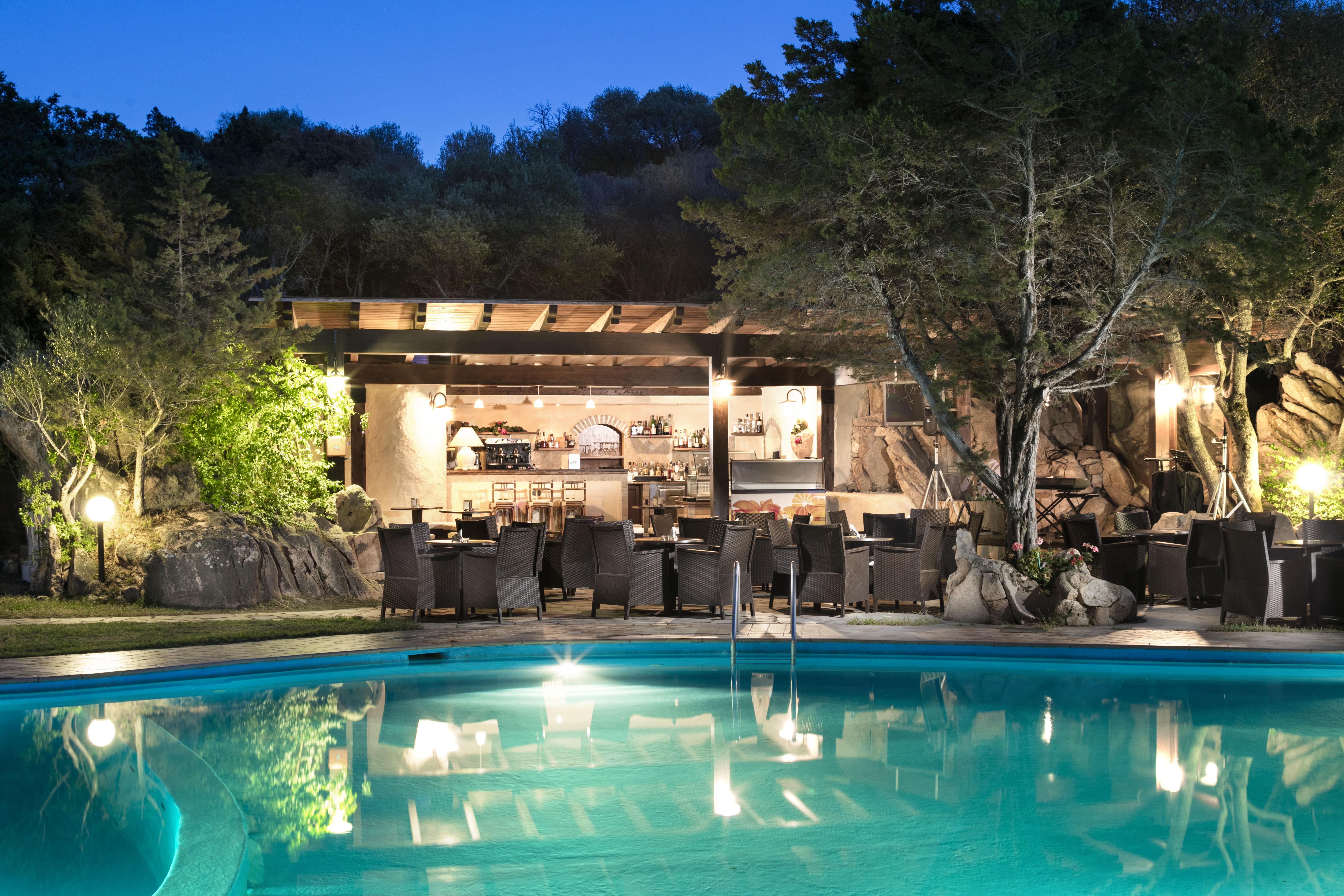 Hotel Rocce Sarde San Pantaleo Esterno foto