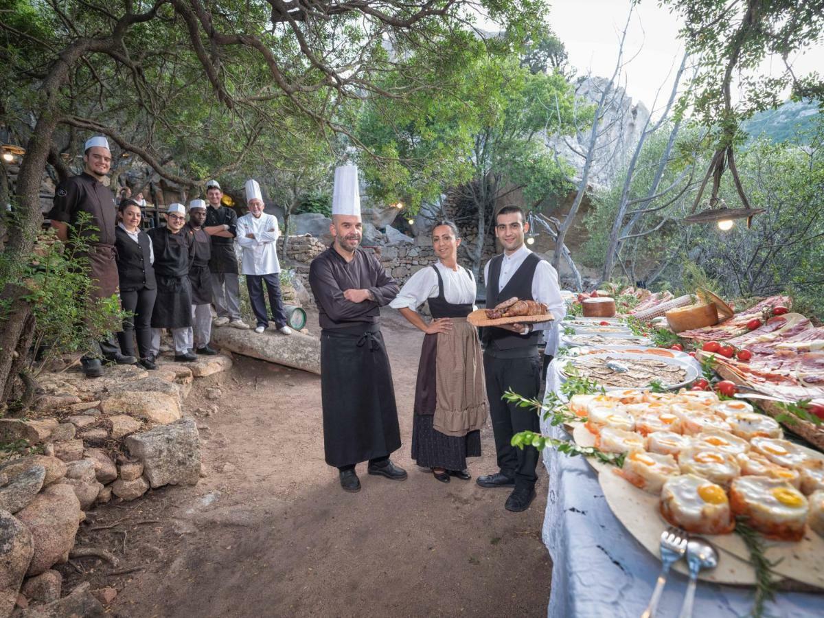Hotel Rocce Sarde San Pantaleo Esterno foto