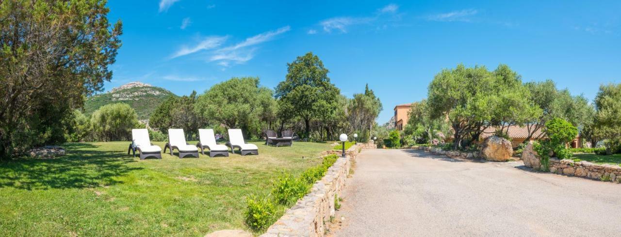Hotel Rocce Sarde San Pantaleo Esterno foto